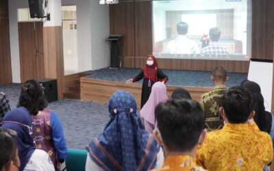 WORKSHOP 2 PROGRAM ORGANISASI PENGGERAK (POP) YAYASAN HASNUR CENTRE UNIT HAFECS DENGAN TEMA “Pembelajaran Dengan Pendekatan Sosiolinguistik Untuk Menunjang Peningkatan Kompetensi Abad 21”