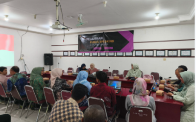 Sesi Pelatihan Public Speaking Wujud Dari Kerja Sama Antara FKIP ULM Bersama HAFECS