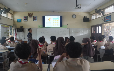 Open Class Mathematics: Menguatkan Pemahaman Konsep melalui PLSV dan PtLSV